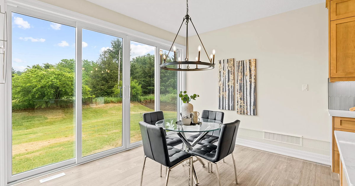 Dinning room sliding patio door